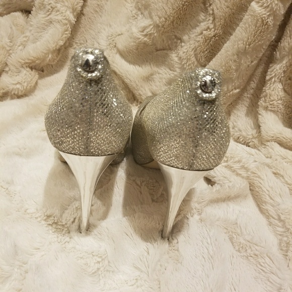 Michael Kors Heels - Picture 3 of 5